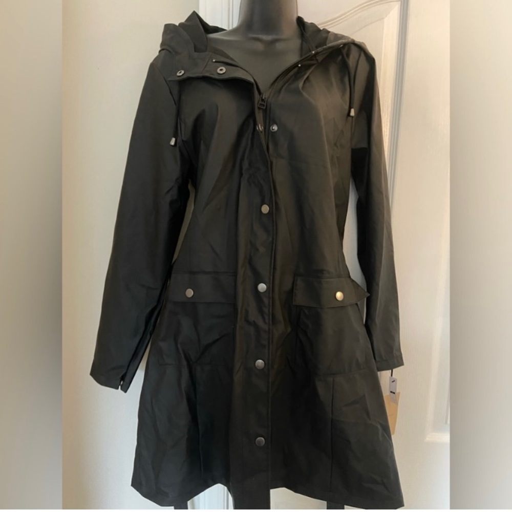 Halogen Size Small Raincoat